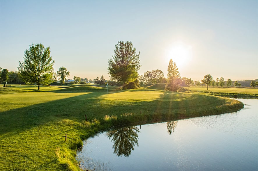 18 Holes with Cart and Range Balls